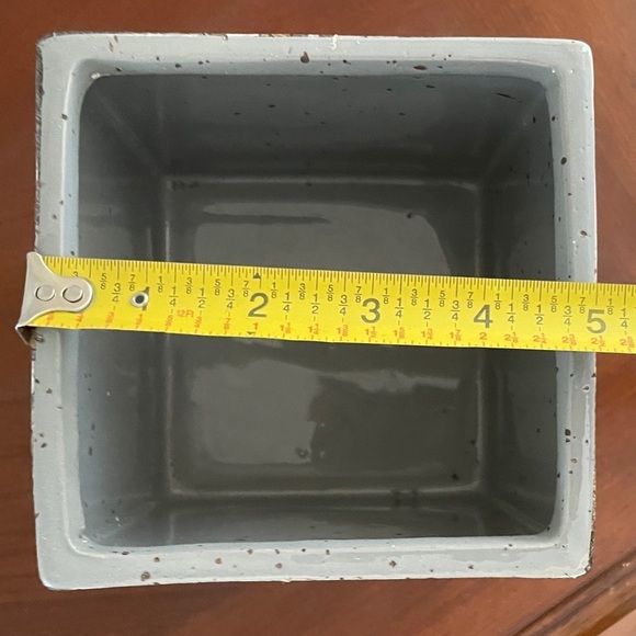 Ceramic Decorative Open Box. - Candle NOT included - Picture 10 of 10